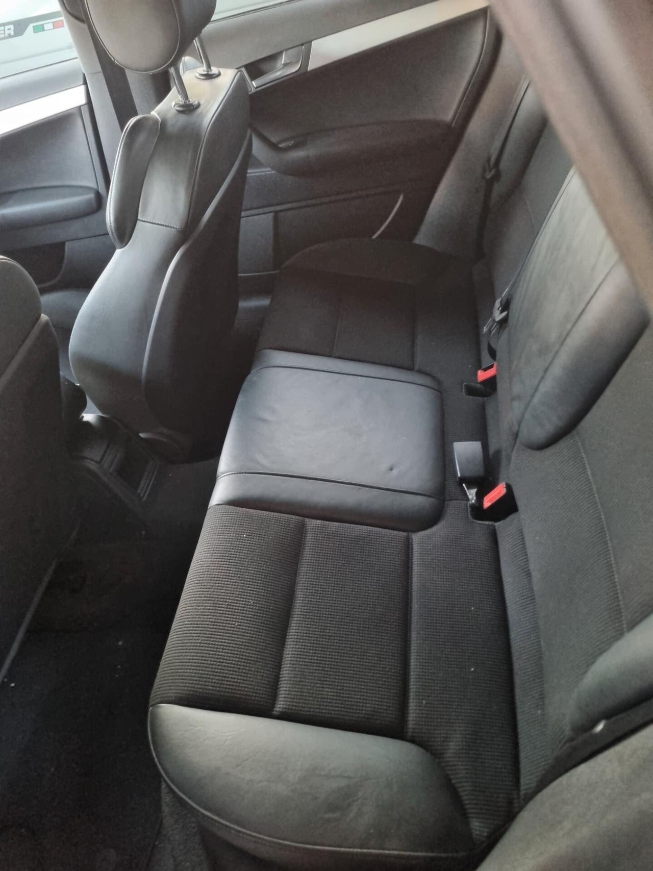 Audi A3 SPB 1.6 TDI 105 CV CR Ambiente