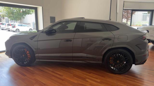 LAMBORGHINI Urus 4.0 SE 800cv