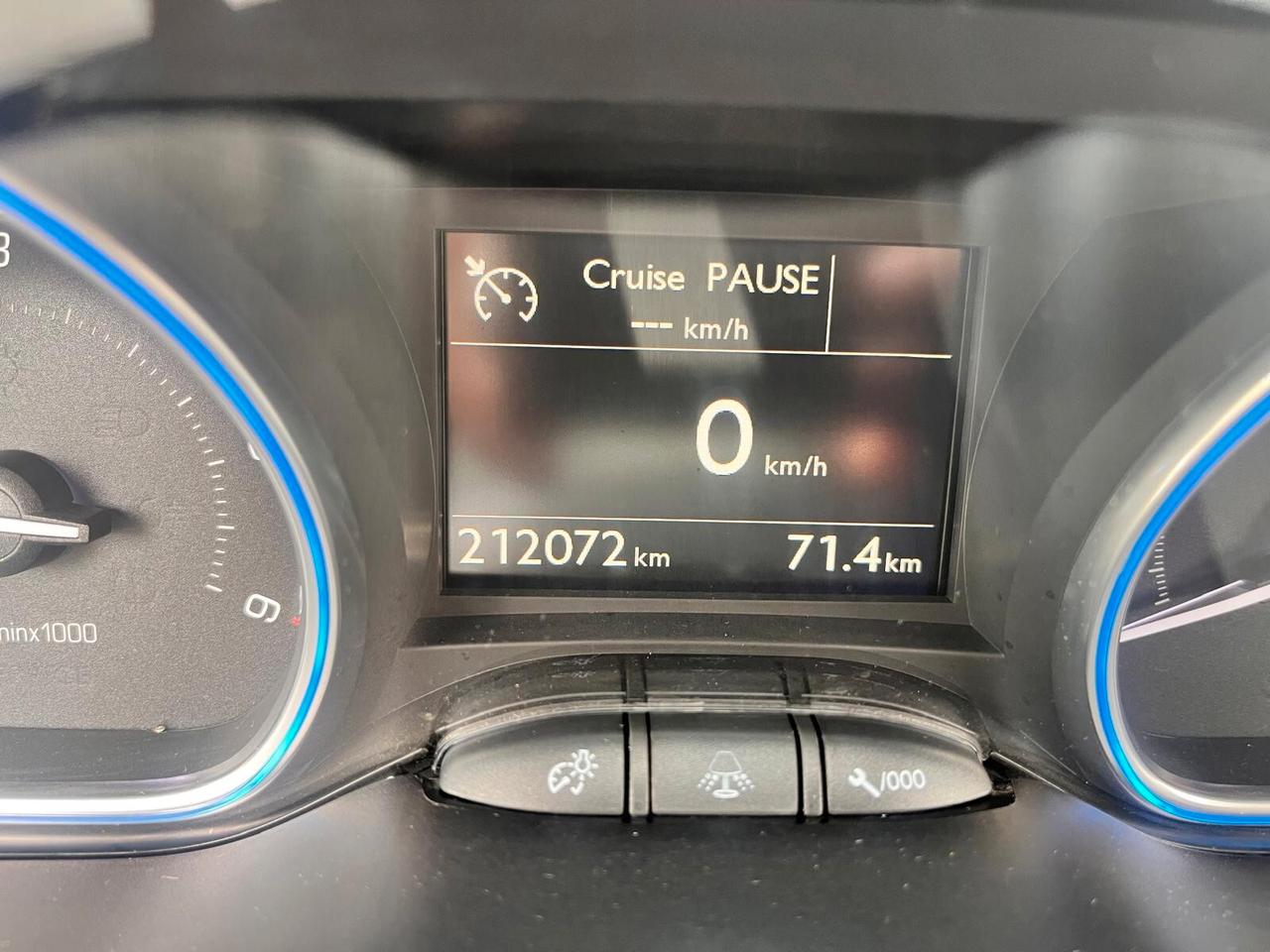 Peugeot 2008 1.6 e-HDi 92 CV Stop&Start Allure