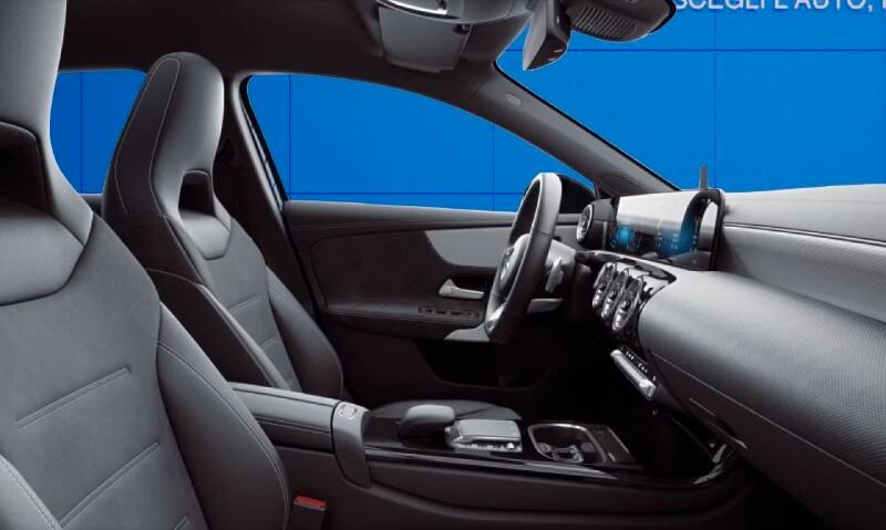 MERCEDES Classe A (W177) A 200 Automatic AM...