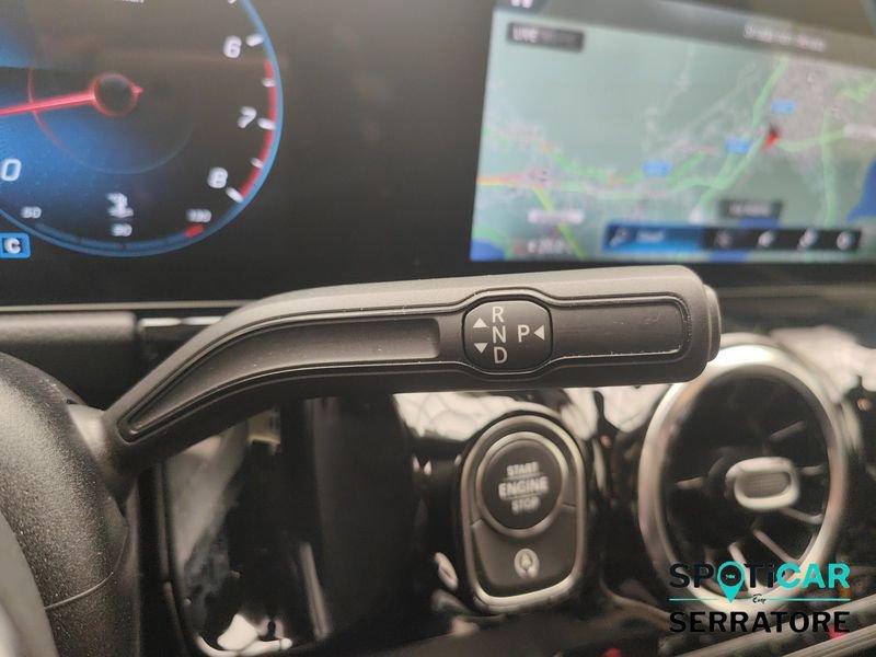 Mercedes-Benz GLA - H247 180 Sport Plus auto