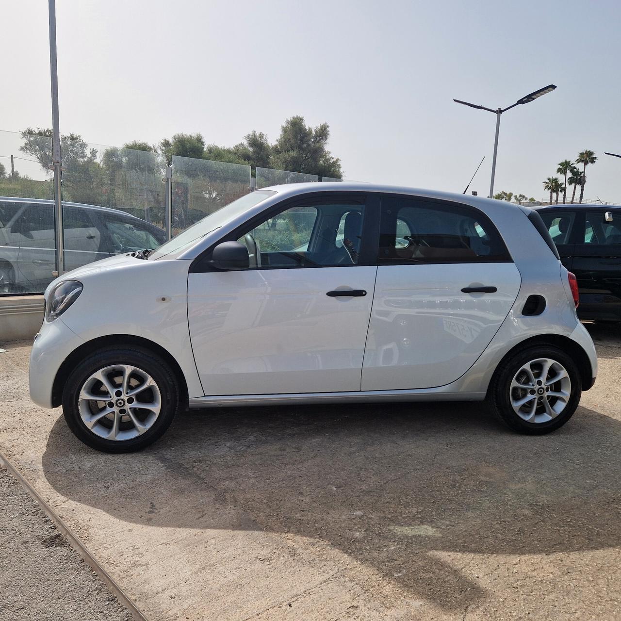 Smart ForFour 70 1.0 Passion