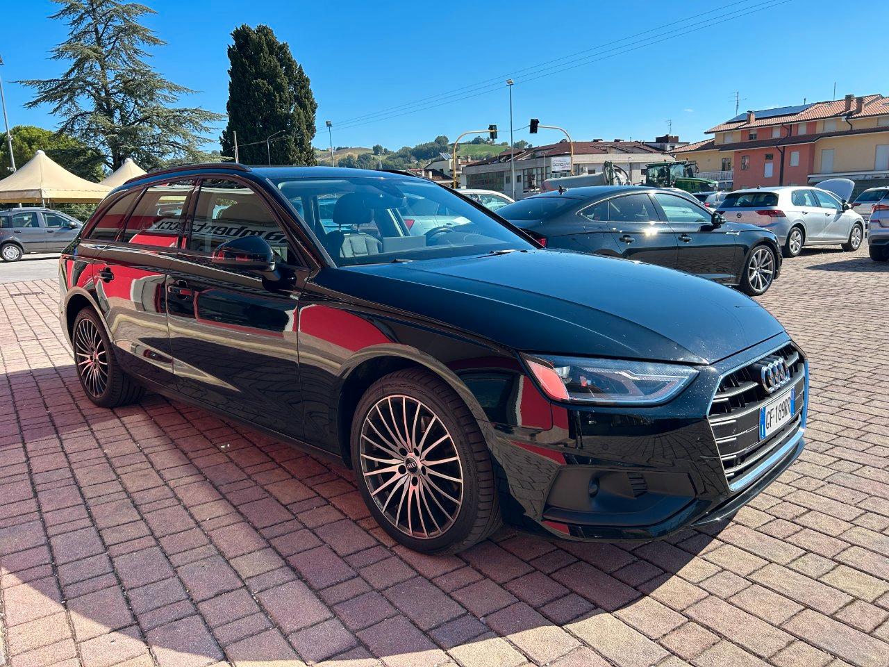 Audi A4 Avant 35 2.0 tdi mhev Business 163cv s-tronic