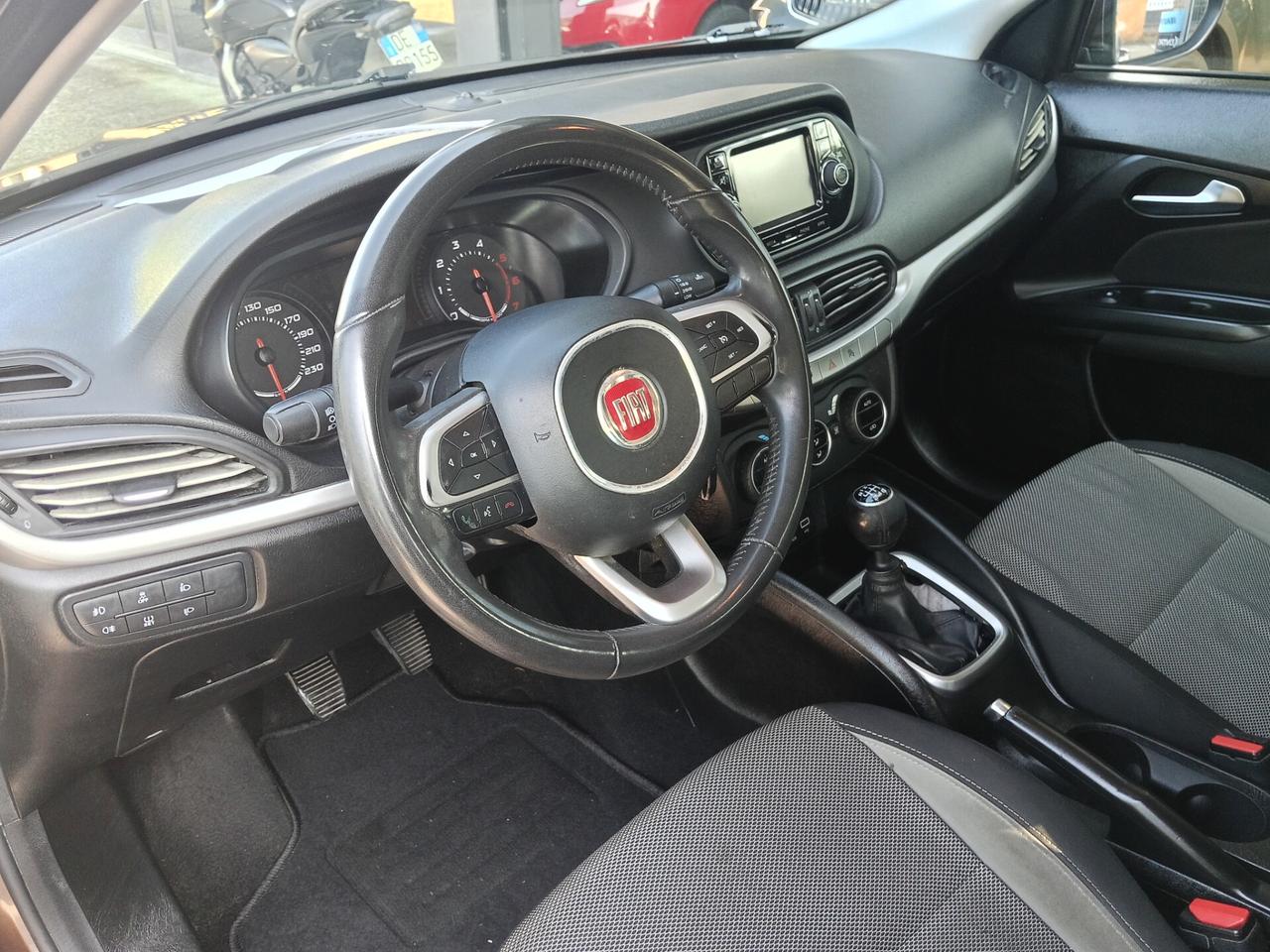 Fiat Tipo 1.6 Mjt 4 porte Lounge