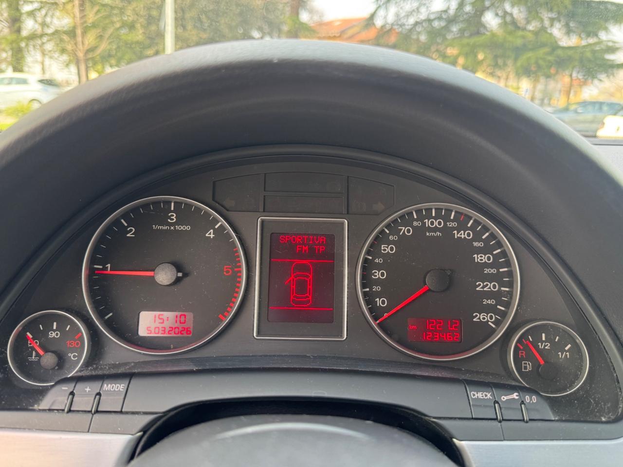 Audi A4 2.0 16V TDI Sport