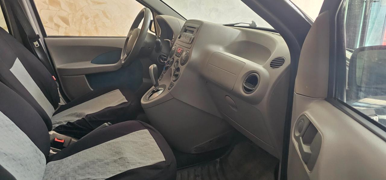 Fiat Panda 1.2 Emotion
