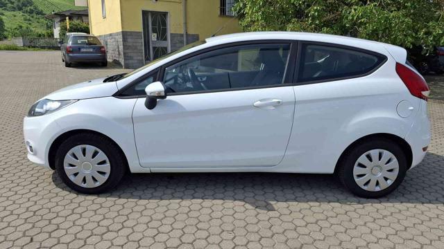 FORD Fiesta 1.6 TDCi ADATTA NEOPATENTATI