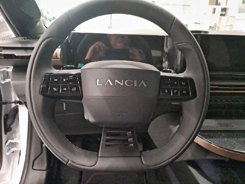 Lancia Ypsilon Ibrida 100cv LX e-DCT