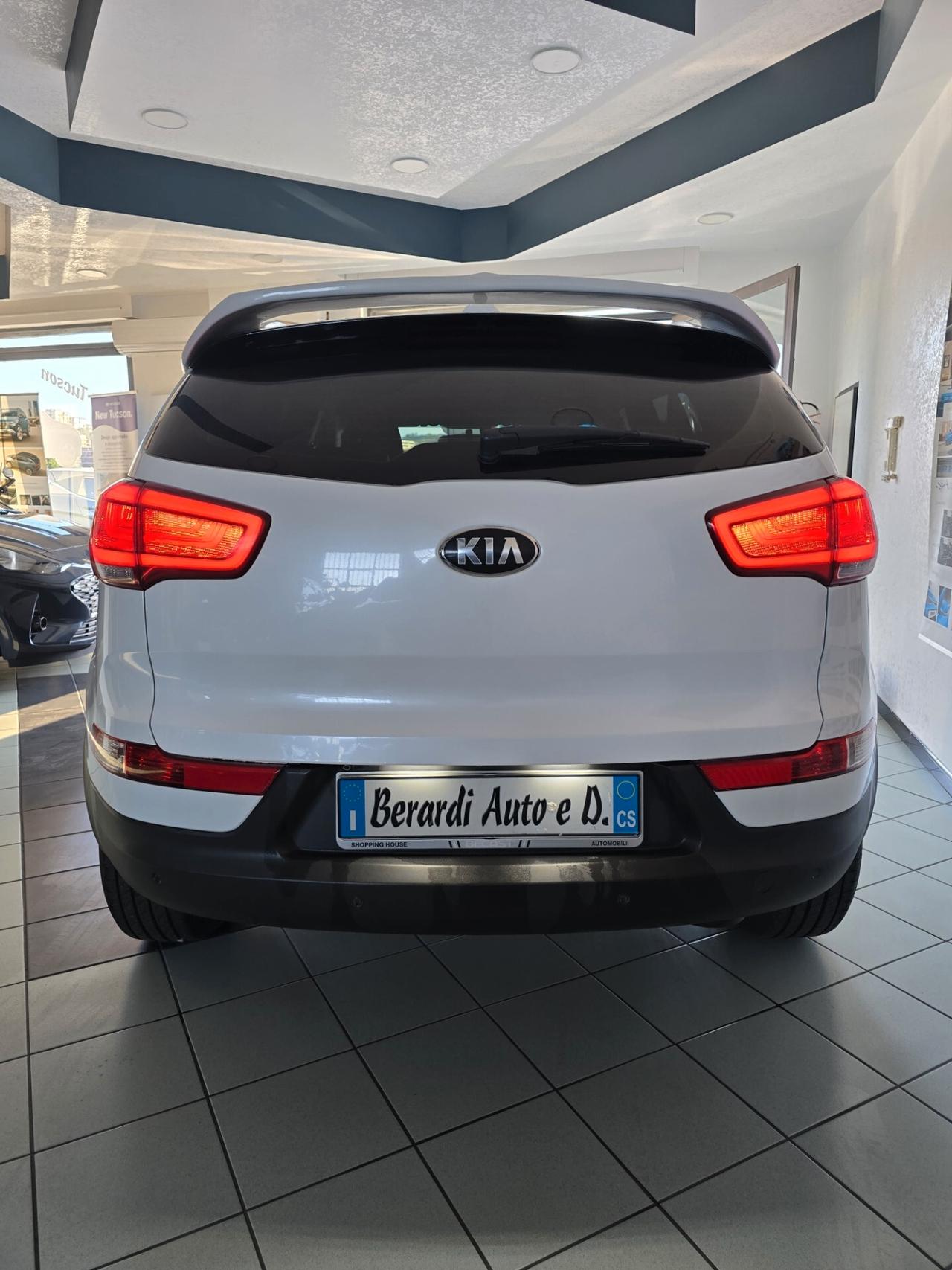 Kia Sportage 1.7 CRDI VGT 2WD high tech