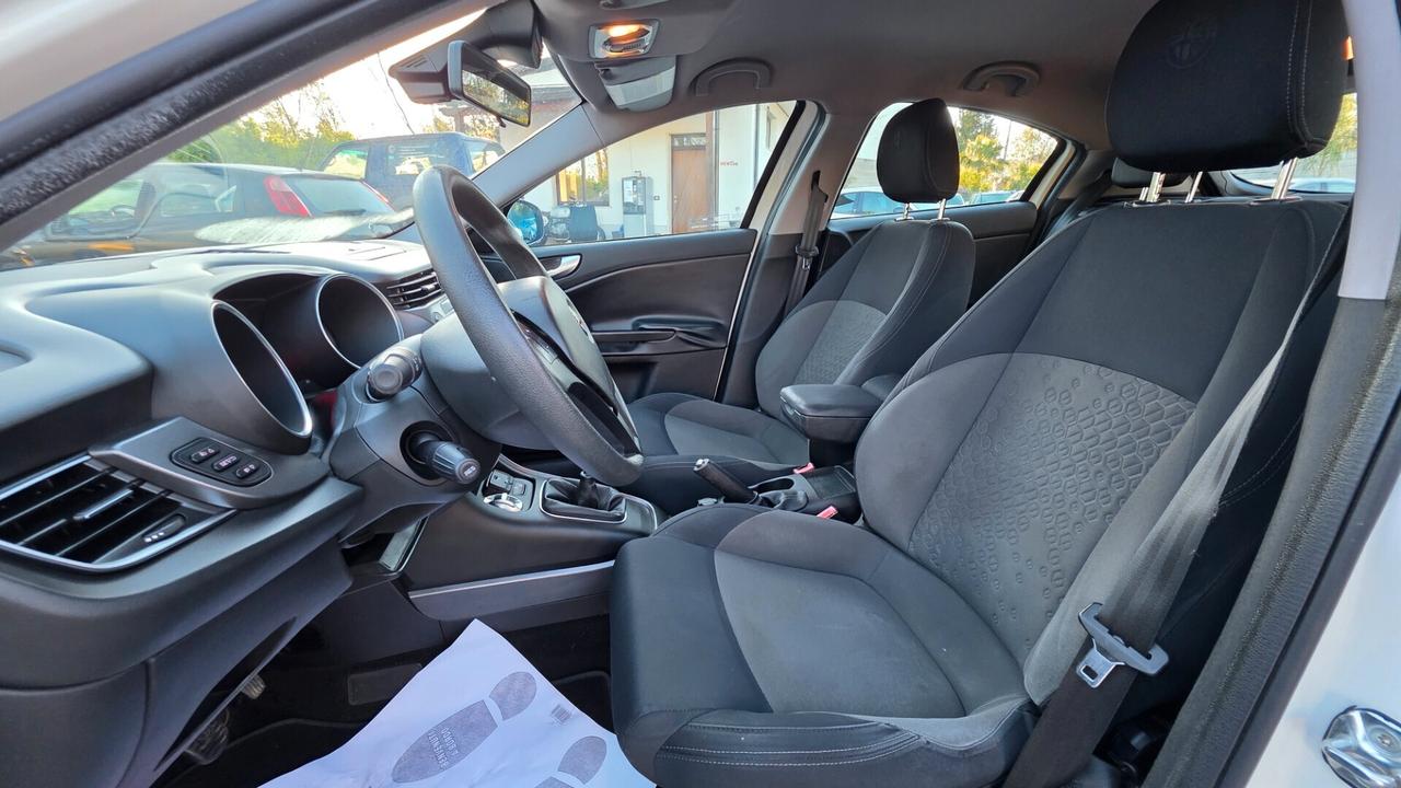 Alfa Romeo Giulietta 1.4 Turbo 120 CV GPL Distinctive