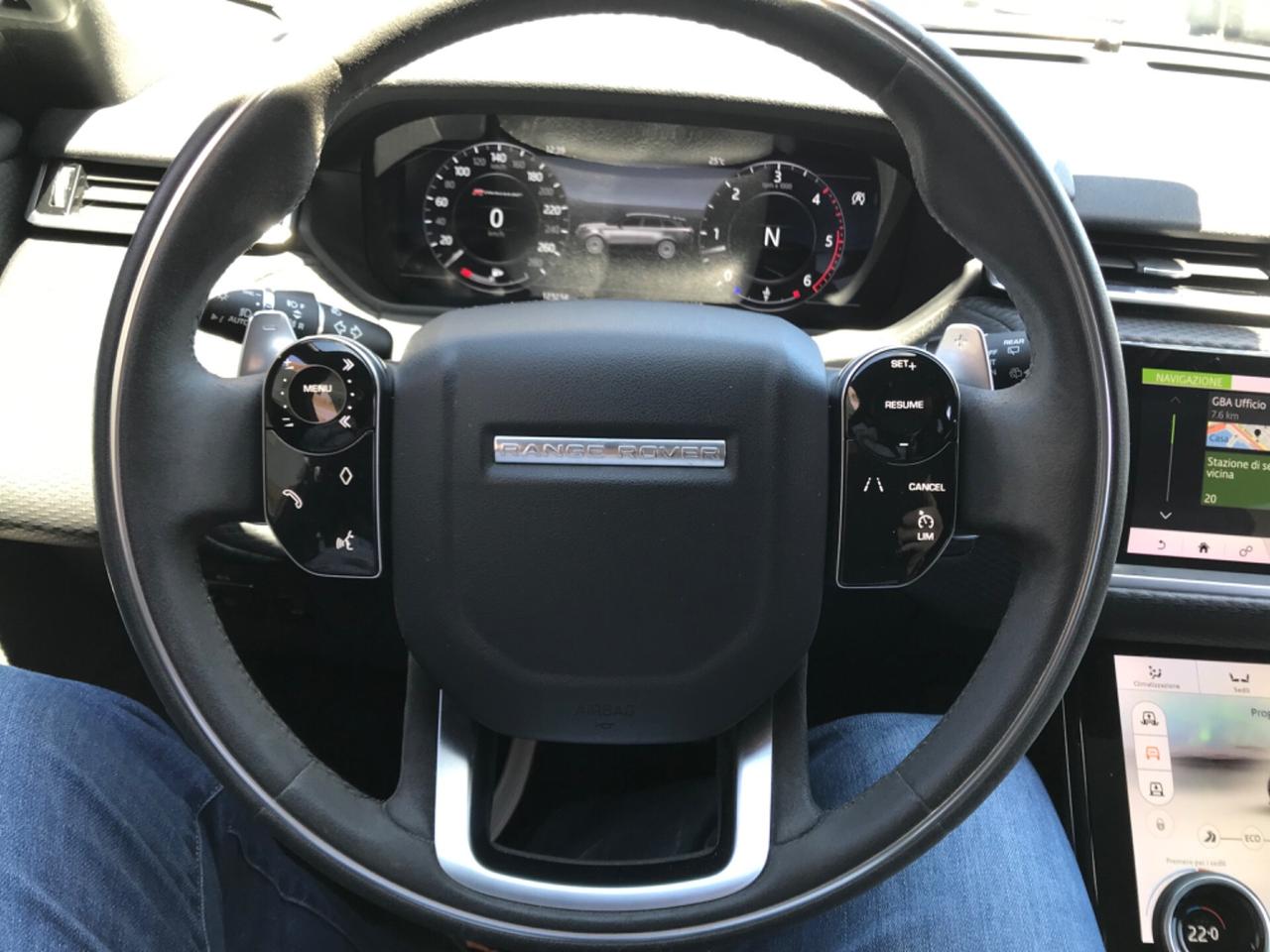 Land Rover Range Rover Velar 3.0 V6 SD6 300 CV R-Dynamic SE. Garanzia ufficiale Land Rover