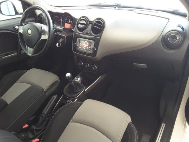 ALFA ROMEO MiTo 1.6 JTDm-2 120cv Distinctive