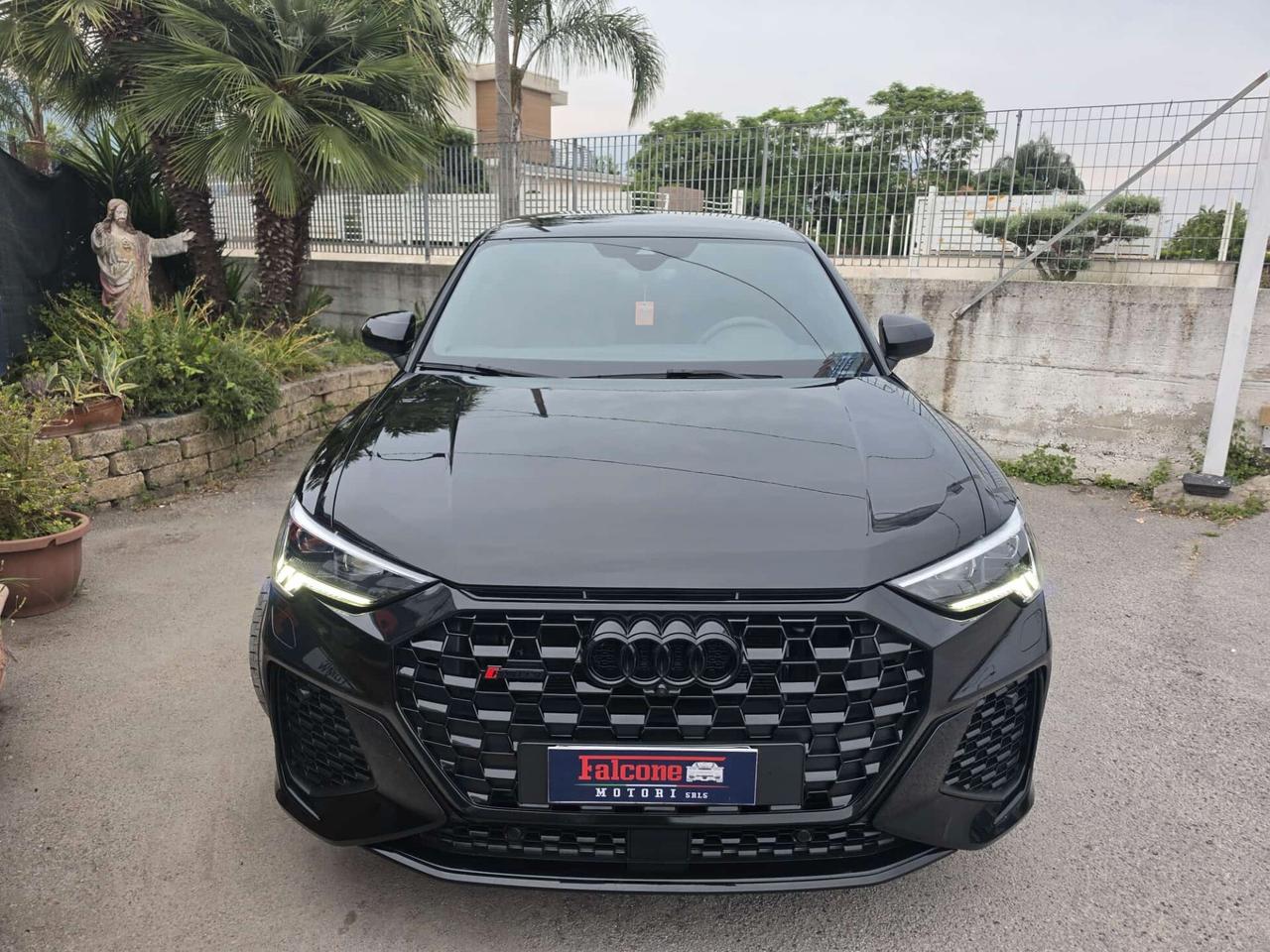 Audi RSQ3 SPORTBACK TOTAL BLACK FULL