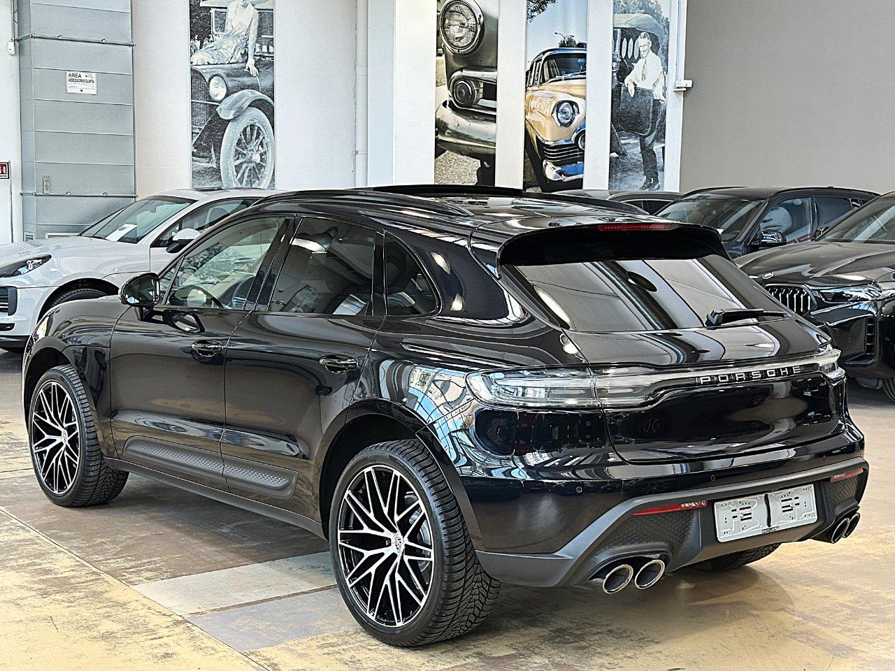 Porsche Macan 2.0 PDK - 21"-Tetto-Camera 360-PASM-PDLS-Scarichi