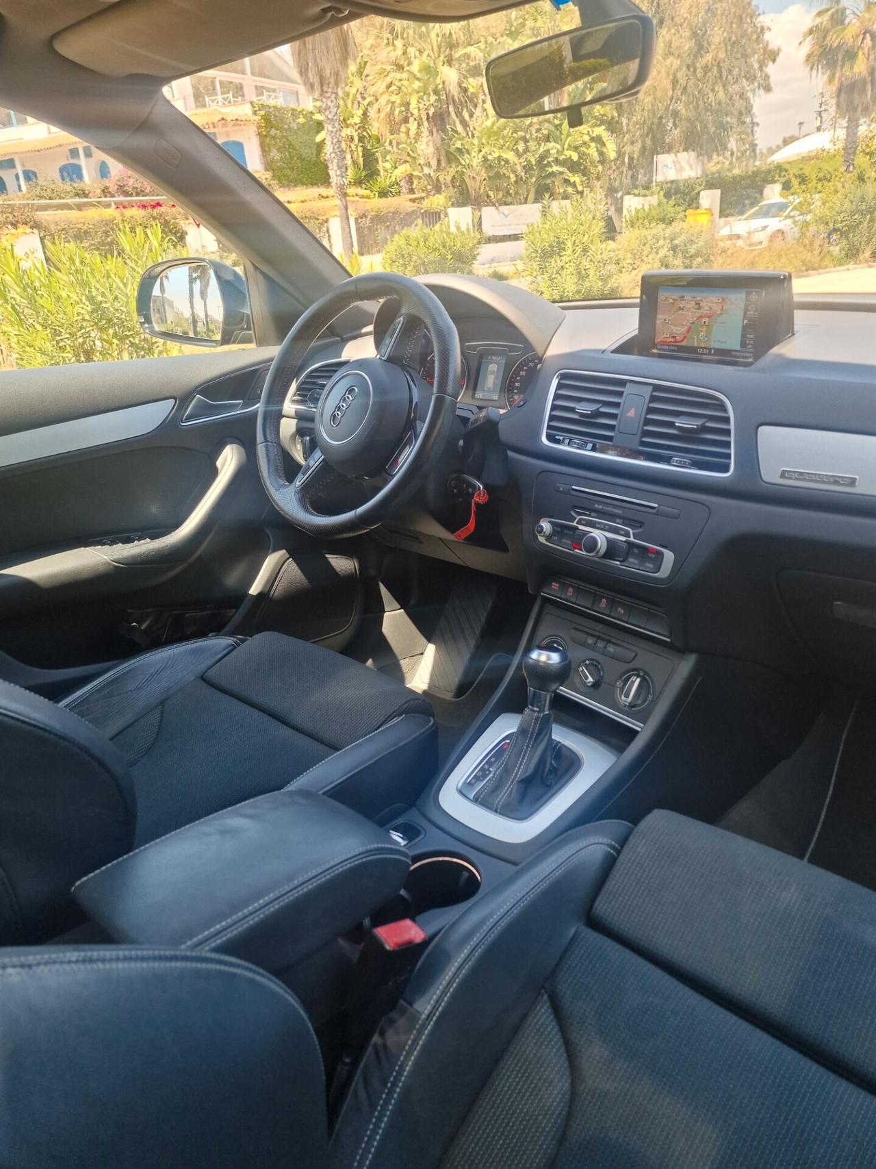 Audi Q3 2.0 TDI 150 CV Sport