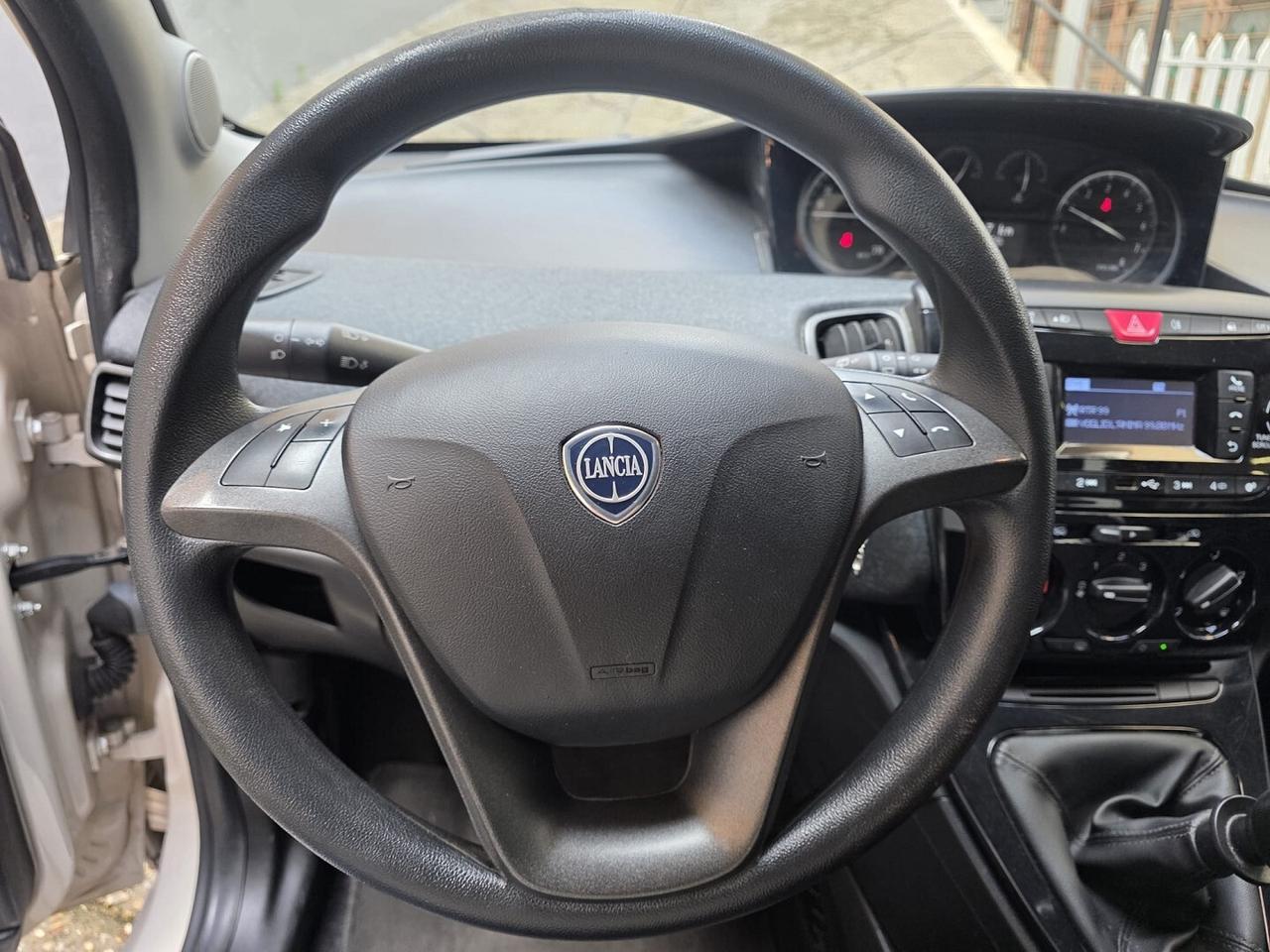 LANCIA YPSILON 1.2 - GARANZIA 12 MESI INCLUSA