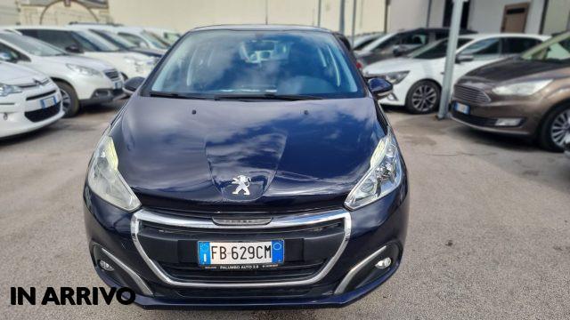 PEUGEOT 208 1.2 82cv Allure DA VETRINA