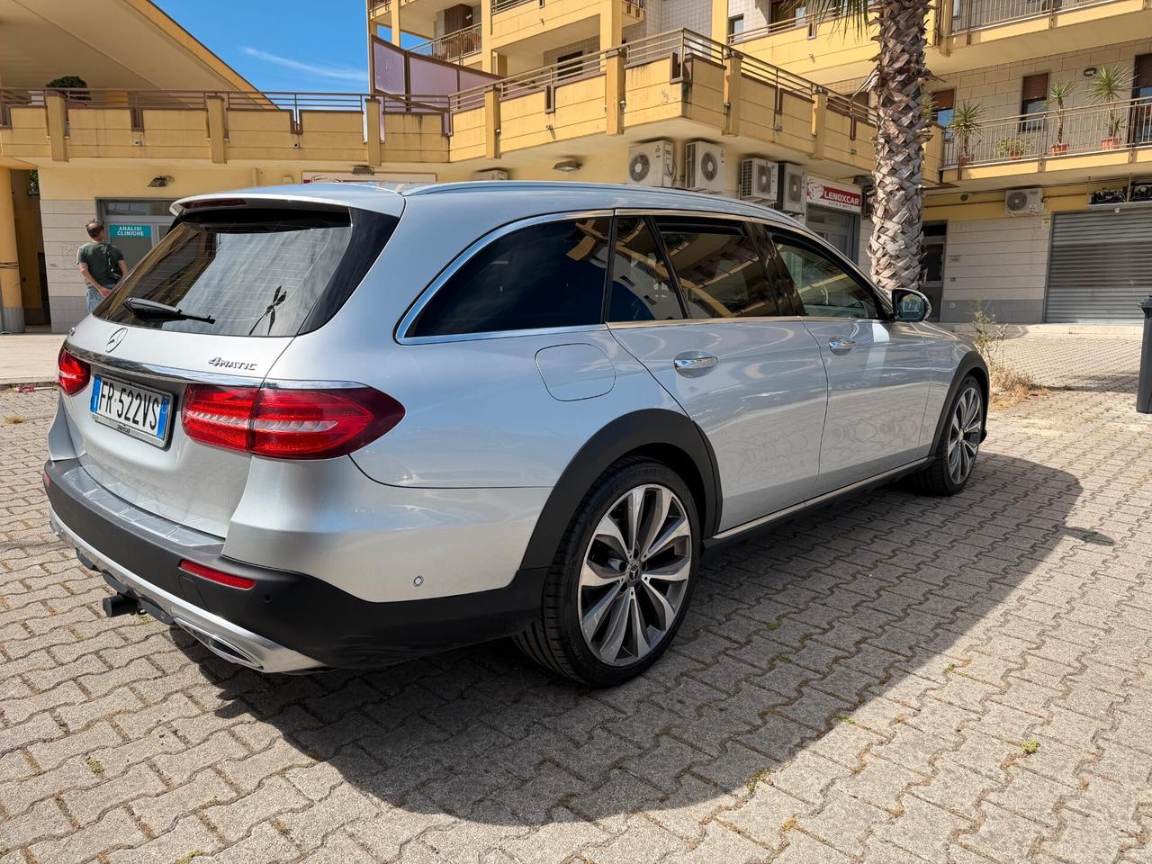 Mercedes-benz E 220 4Matic Auto Premium Plus All-Terrain