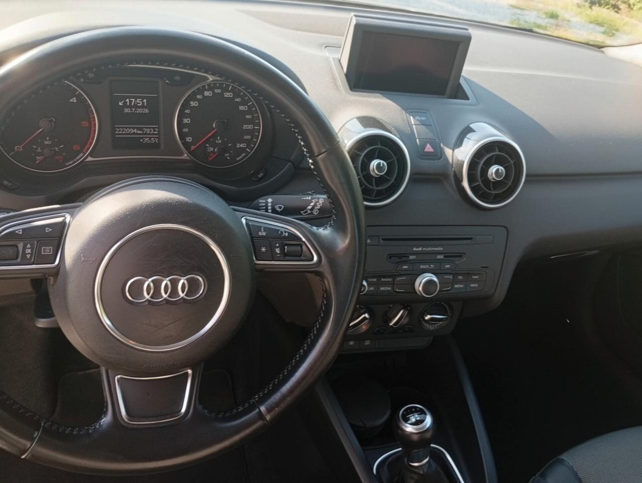 Audi A1 SPB 1.6 TDI S LINE EDITION PLUS