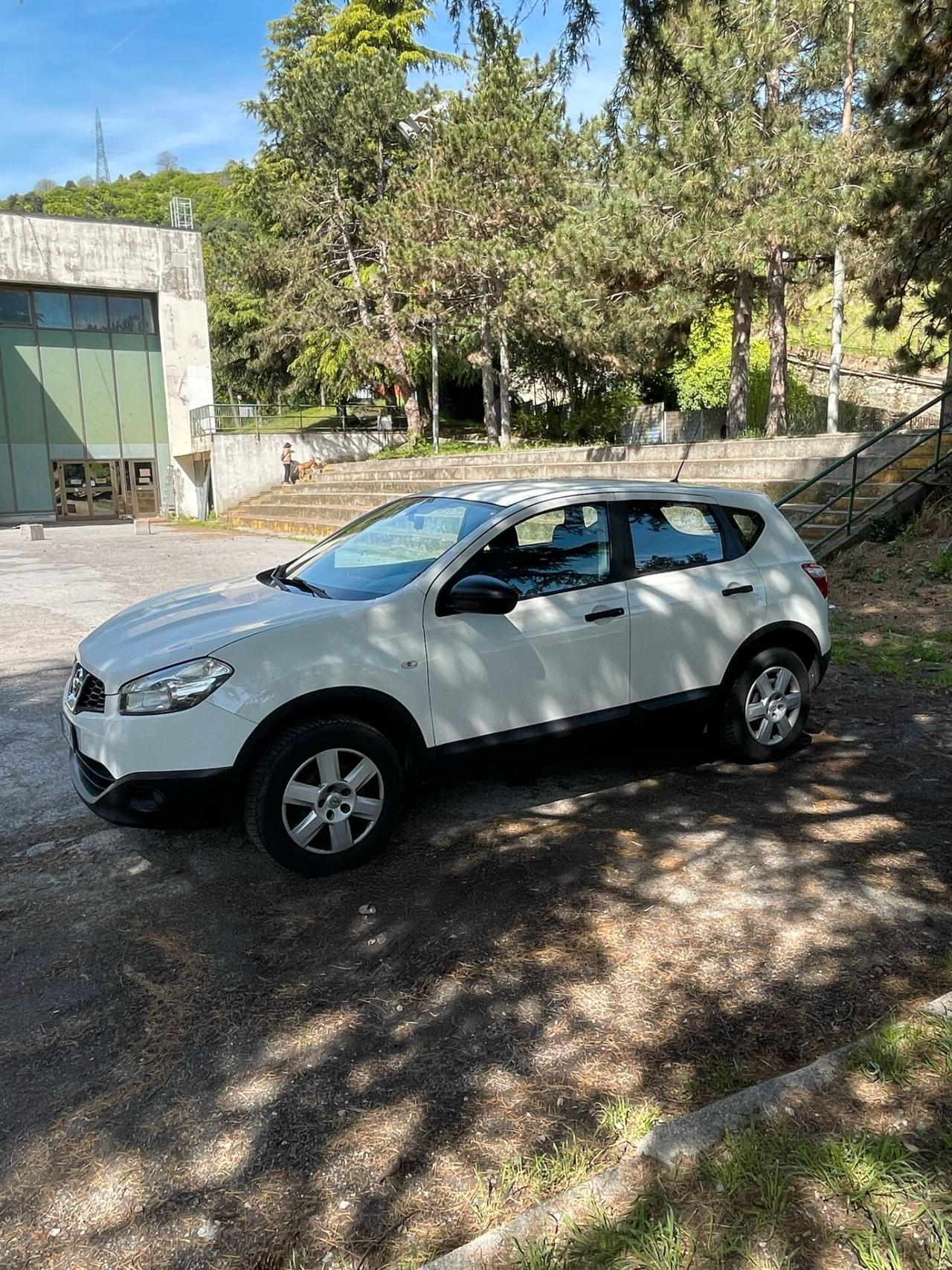 Nissan Qashqai 1.5 dCi DPF Tekna