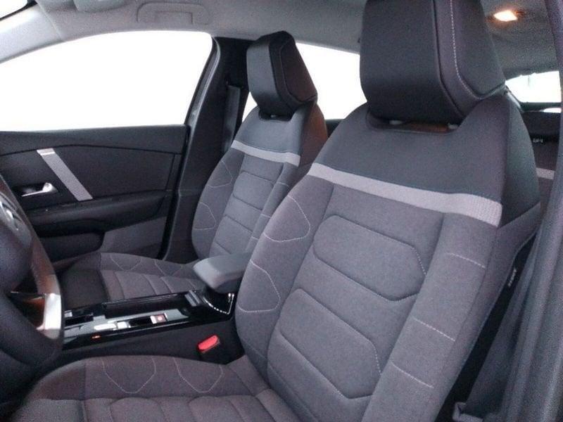 Citroën C4 1.2 puretech Plus s&s 130cv eat8