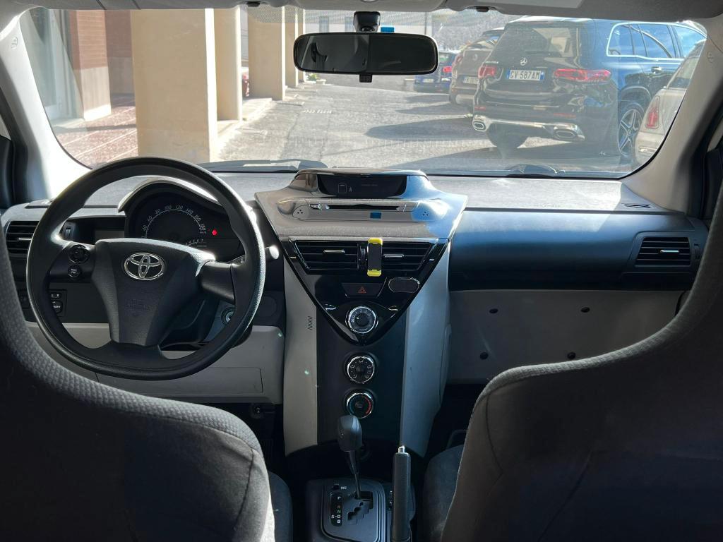 Toyota iQ 1.0 Trend CVT EU5