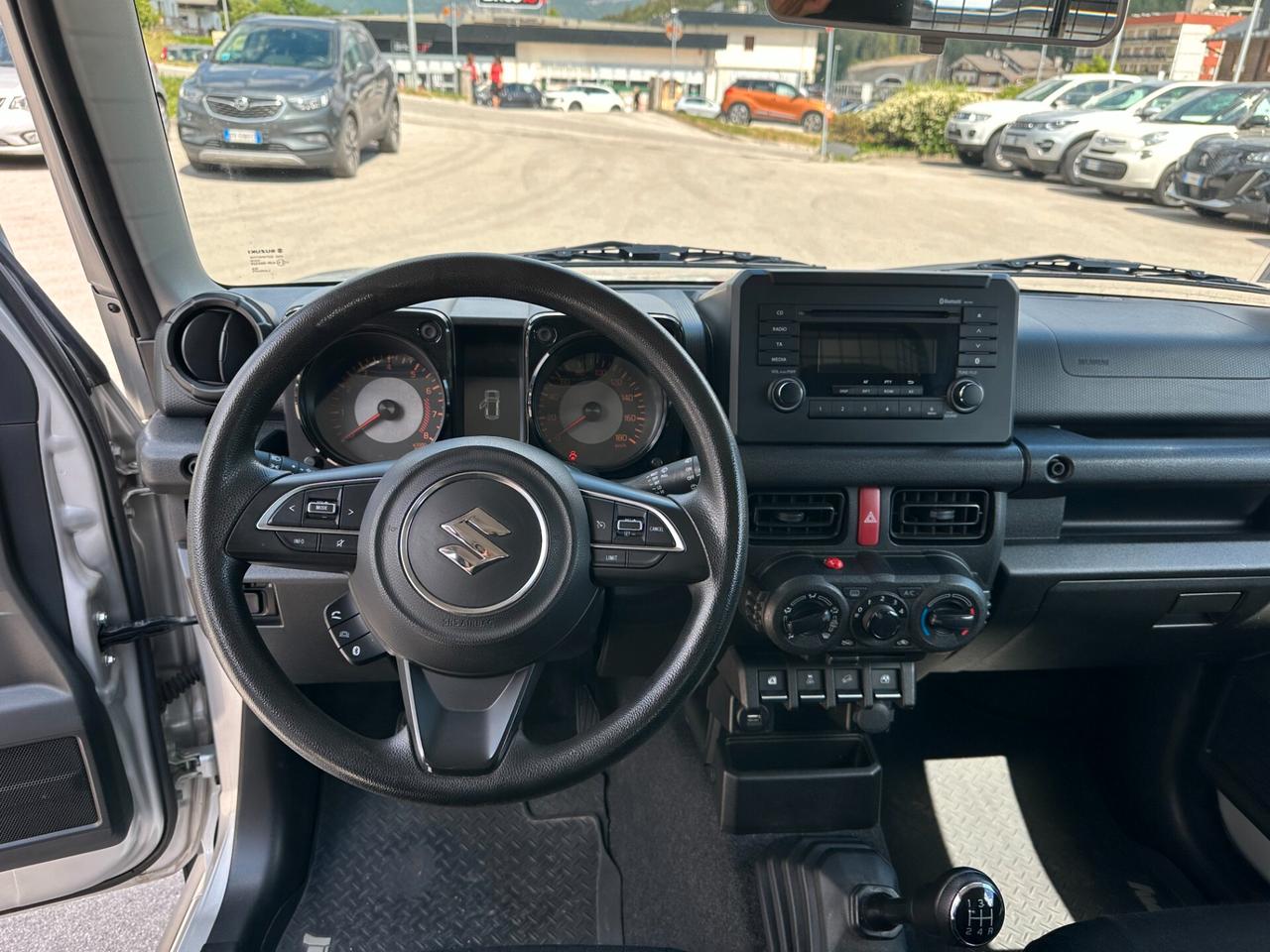 Suzuki Jimny 1.5 5MT