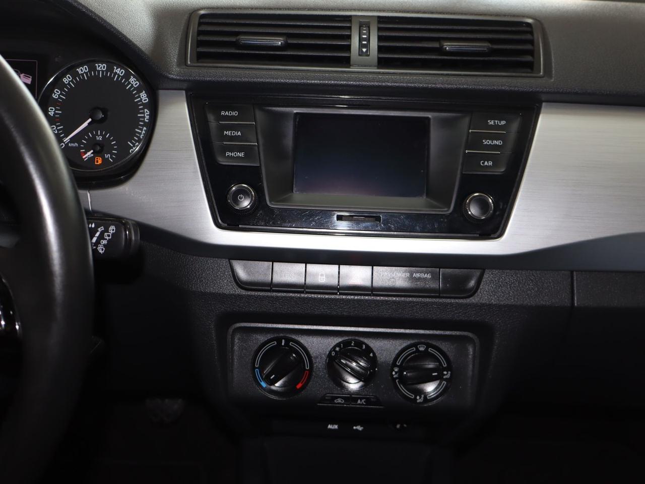 Skoda Fabia Ambition 1.0 MPI #11423