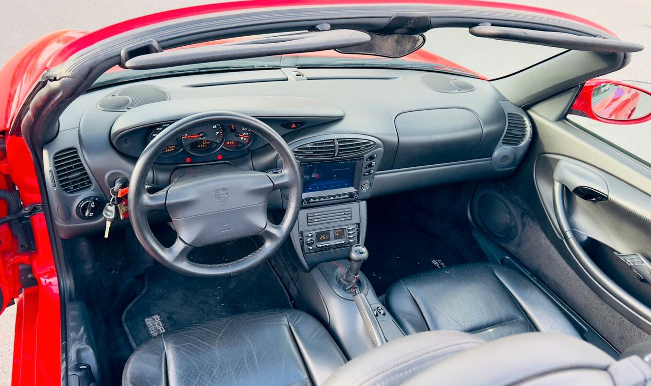Porsche Boxster 2.5i 24V cat