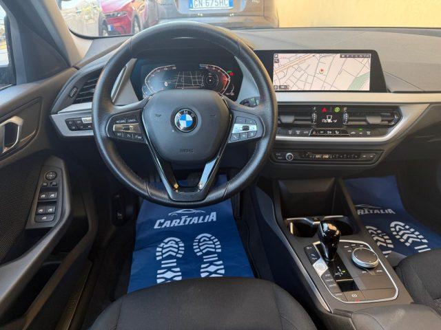 BMW 120 d 5p. Business Advantage