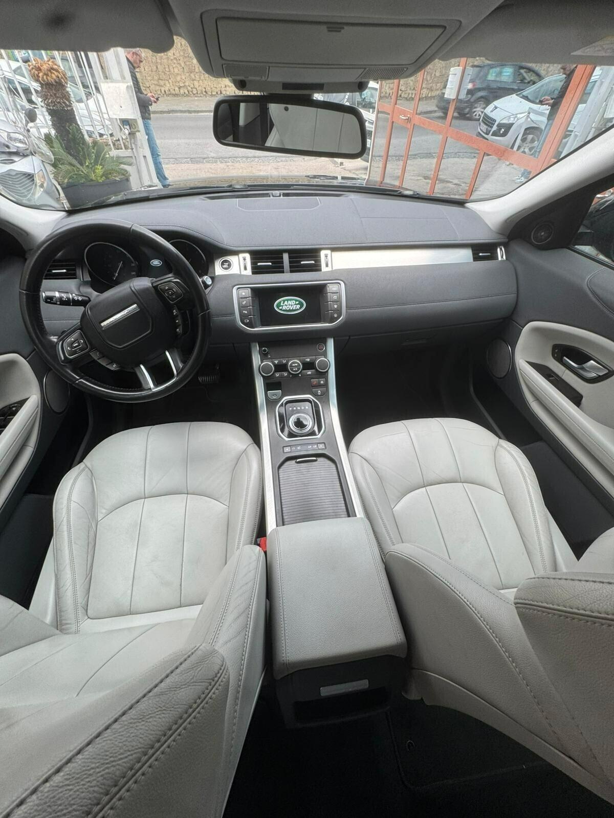 Land Rover Range Evoque 2.0 eD4 5p. Business Edition Premium Pure