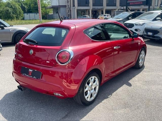 Alfa Romeo MiTo 1.4 T 155 CV Distinctive Premium Pack
