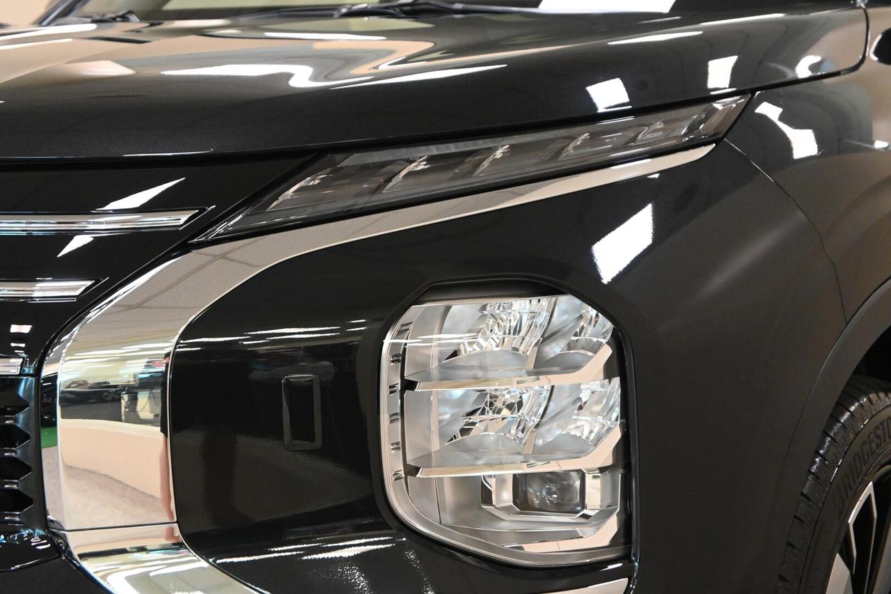MITSUBISHI Outlander 4ª serie Outlander 2.4L 4...