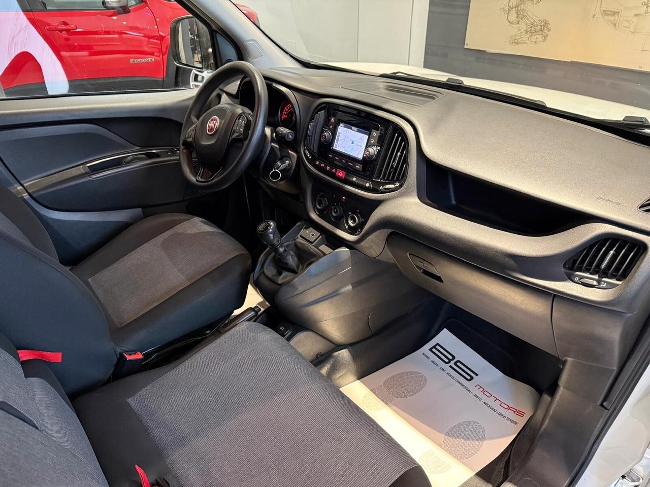 Fiat Doblò 1.6 MJT 105CV S&S PC-TN Cargo Lounge 3 posti + tetto apribile