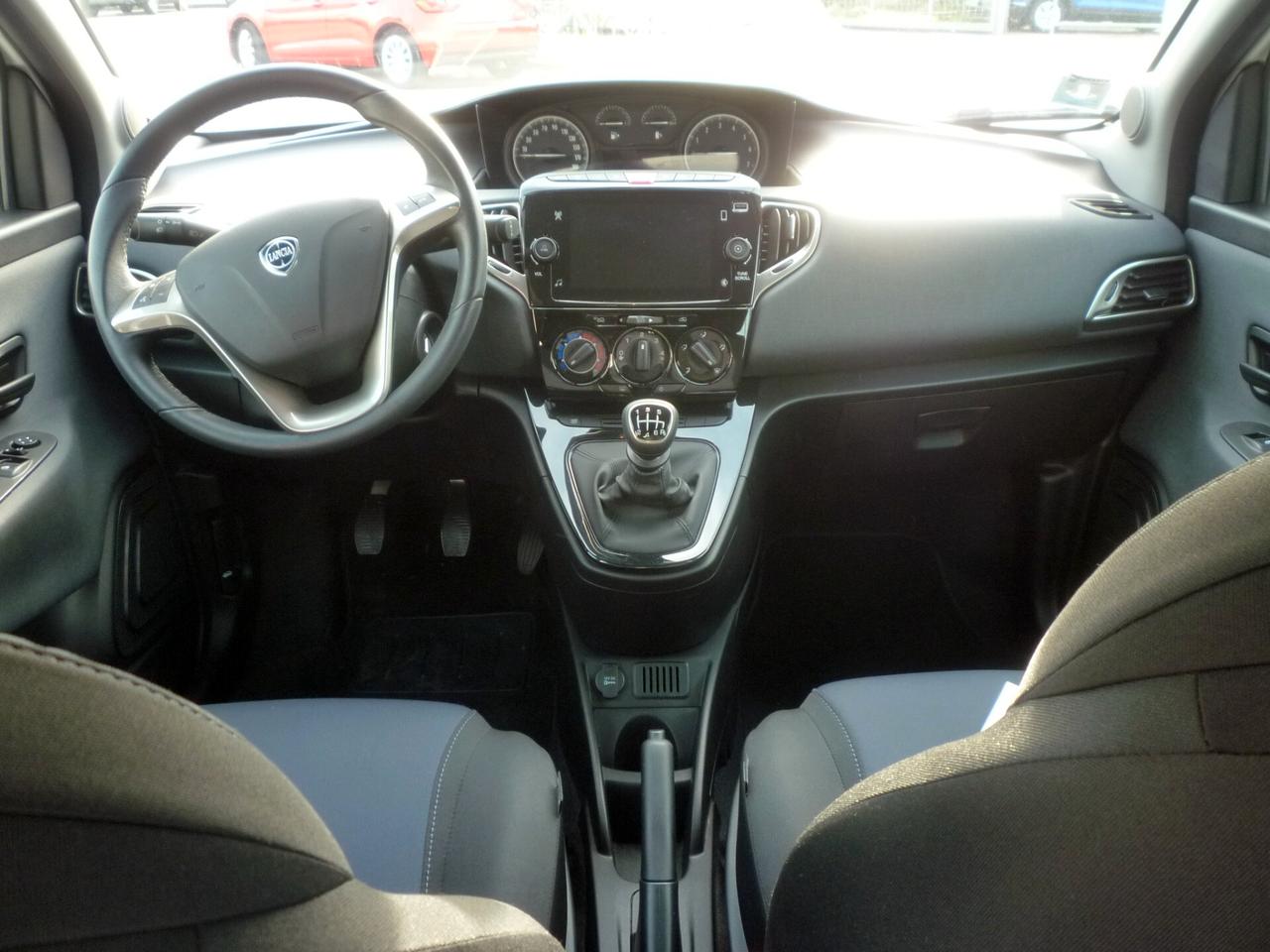 LANCIA Ypsilon 1.0 Hybrid 70 CV Gold BIANCO 2022