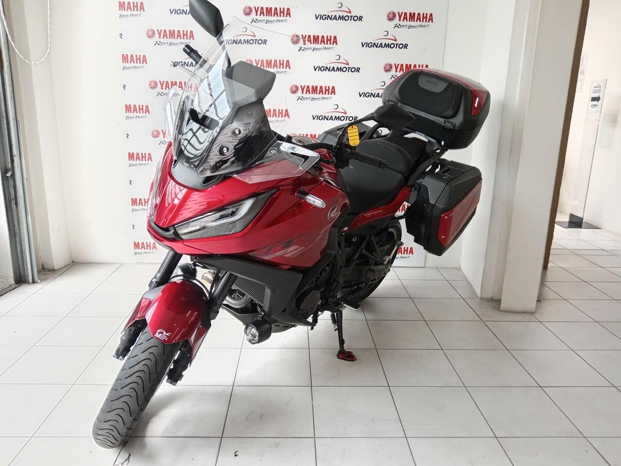 Honda NT 1100 DCT TRAVEL