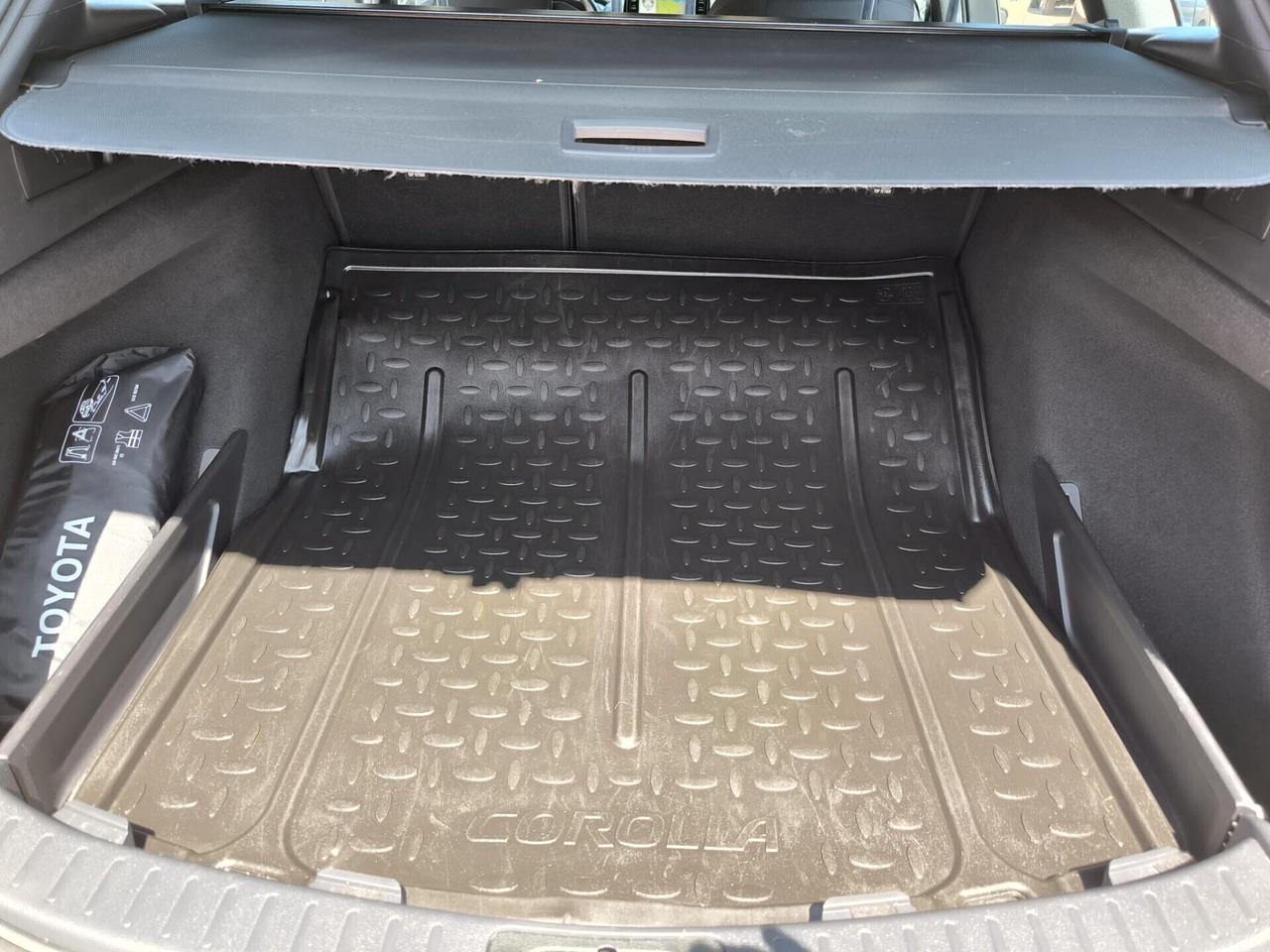 Toyota Corolla Touring Sports 1.8 Hybrid Business