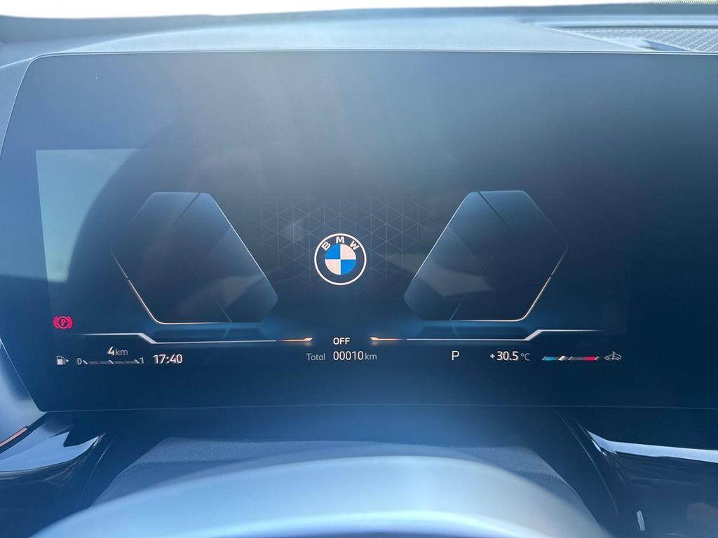 BMW X1 18 i X-Line sDrive DCT