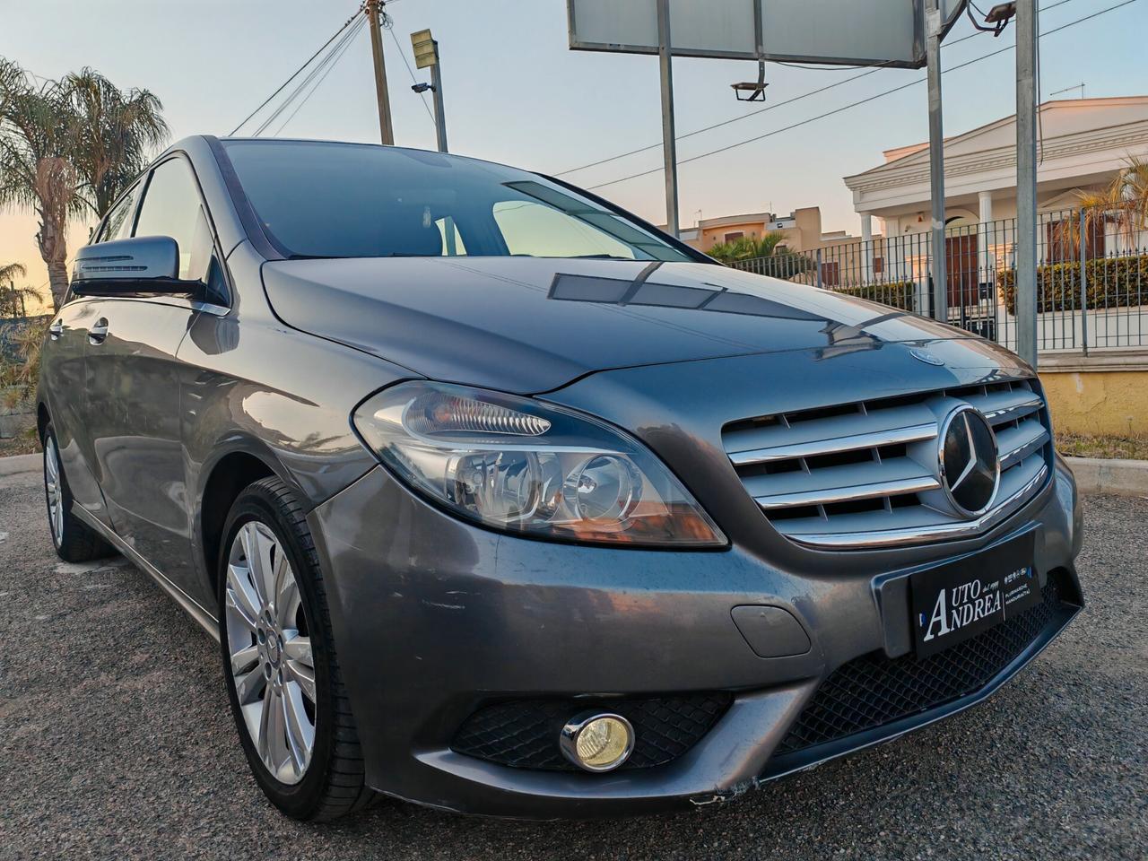 Mercedes benz classe B 180cdi fulll 2013