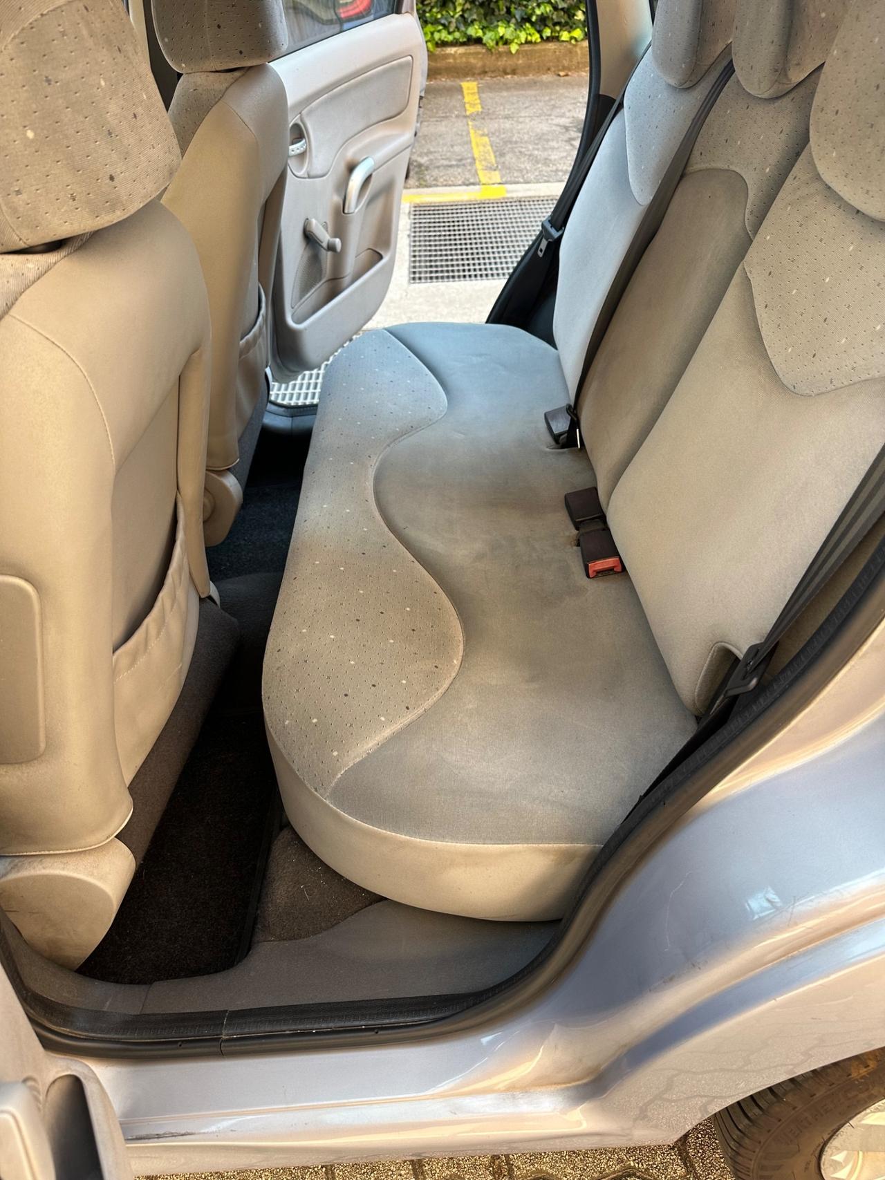 Citroen C3 1.4 aut. Elegance