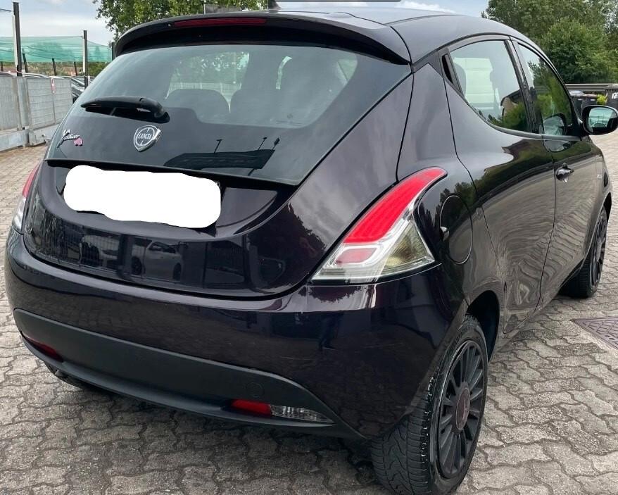 Lancia Ypsilon 1.2 GPL Casa Madre scad.2033 Block Shafe