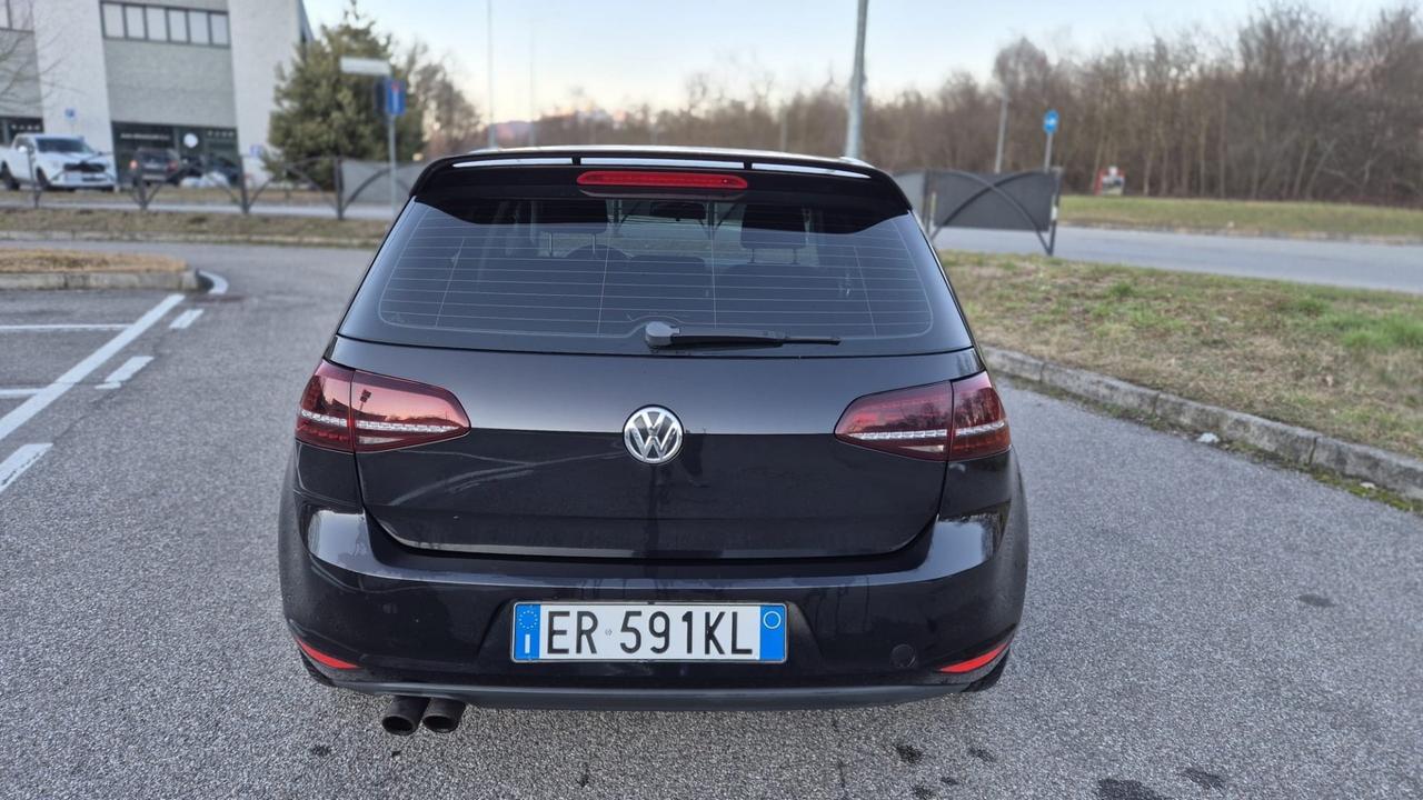 Volkswagen Golf 1.4 TSI 5p. Highline *NEOPATENTATI*
