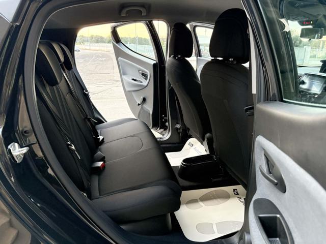 LANCIA Ypsilon 1.0 FireFly 5 porte S&S Hybrid Gold 5 posti