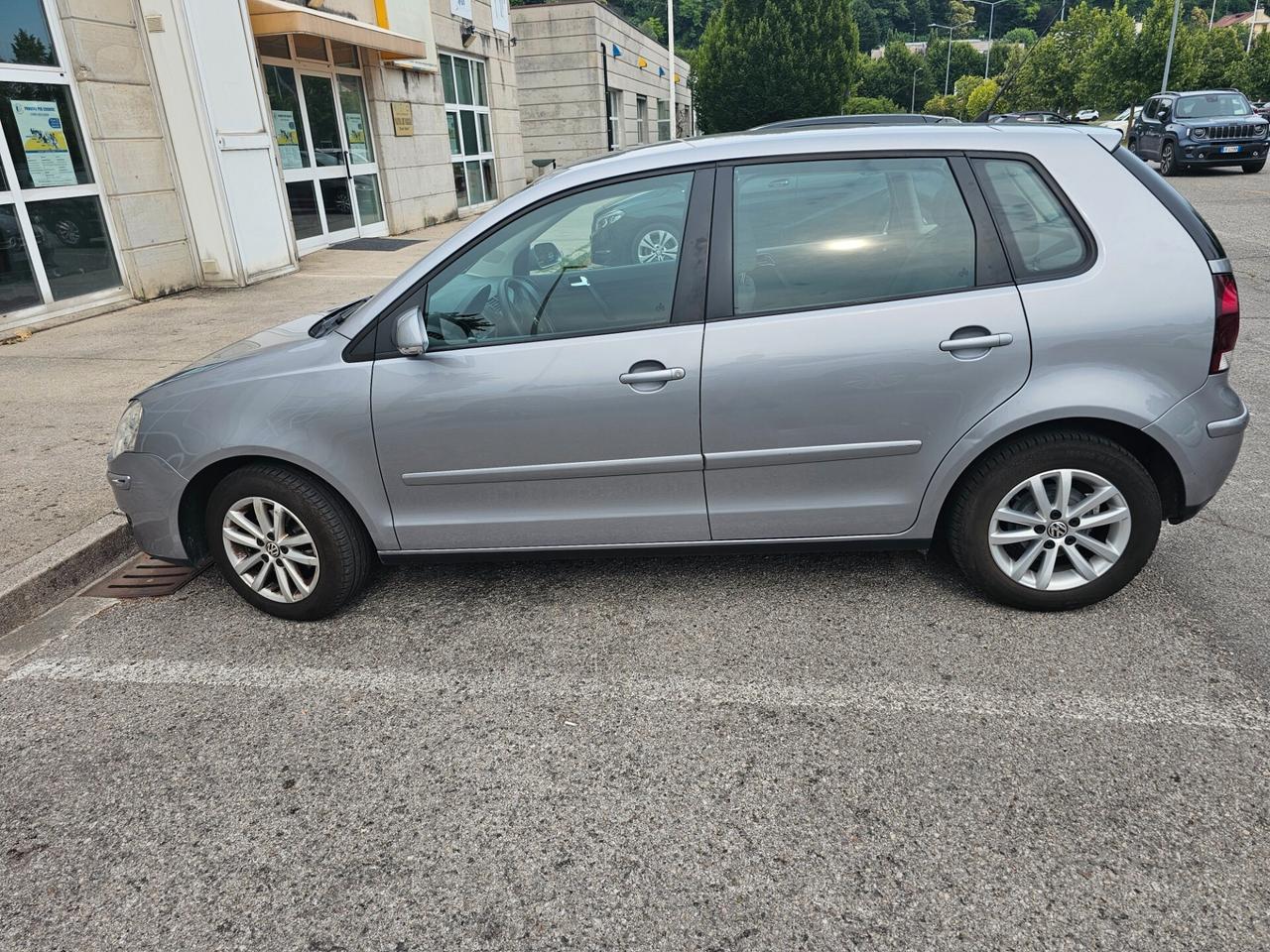 Volkswagen Polo 1.4/80CV 16V 5p. Comfort. BiFuel G
