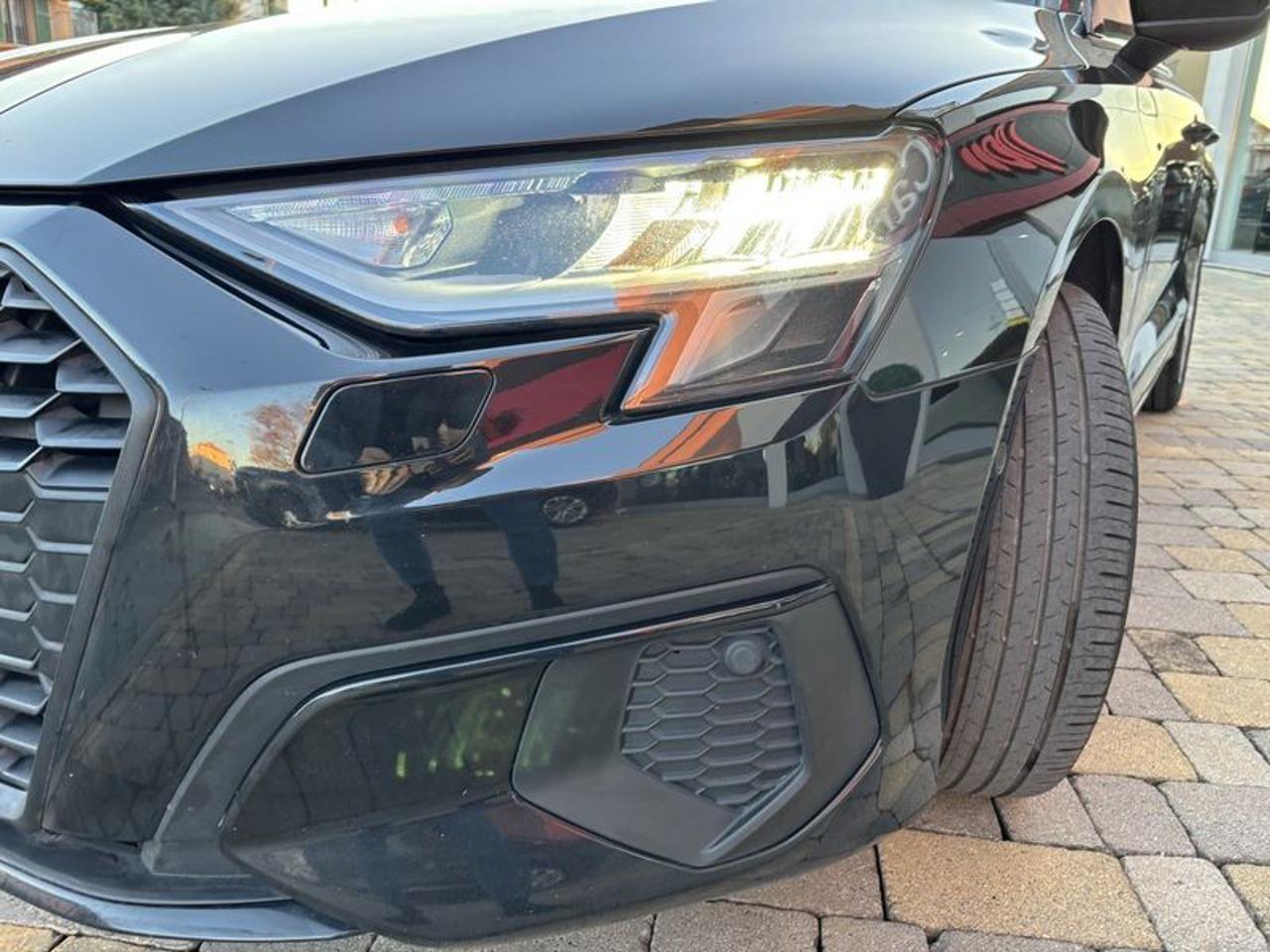 Audi A3 SPB 30 TDI S tronic Business LED-NAVI