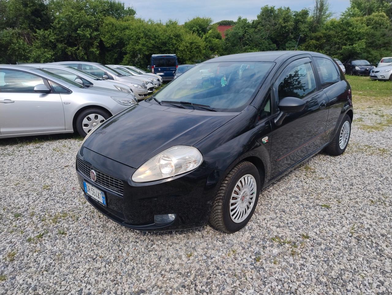 Fiat Grande Punto Grande Punto 1.3 MJT 75 CV 3 porte Dynamic