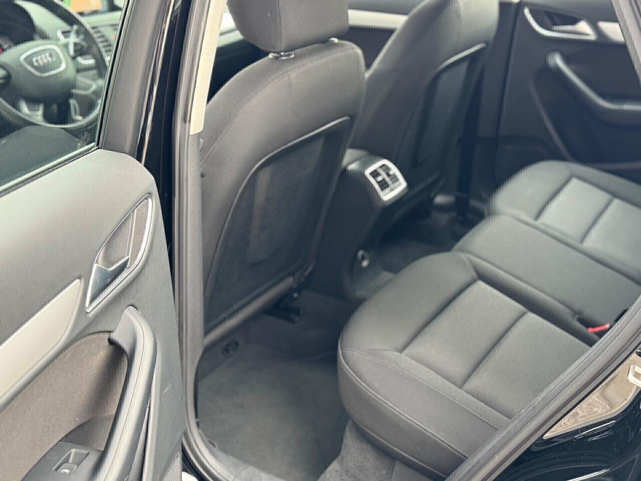 Audi Q3 2.0 TDI S tronic 90.000 Km !