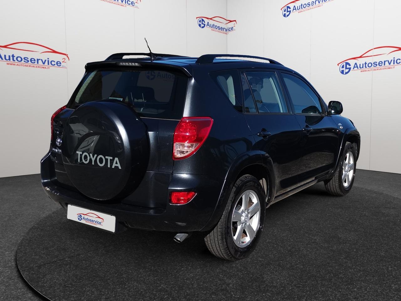 Toyota RAV4 5 Porte RAV4 2.2 d-4d Luxury 177cvR