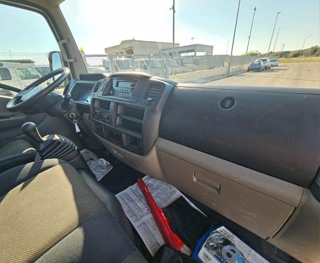 NISSAN Cabstar NT400 35 130CV - RIBALTABILE TRILATERALE