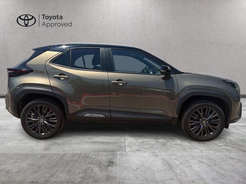 Toyota Yaris Cross 1.5h Adventure awd-i 116cv e-cvt
